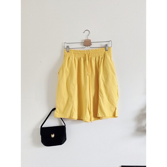 Vintage 80s 1980s Yellow High Waist Cotton Long Shorts Summer Spring M L - Picture 1 of 6